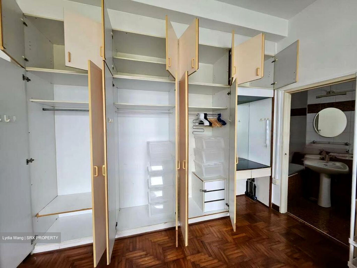 Elizabeth Tower (D9), Apartment #477596161